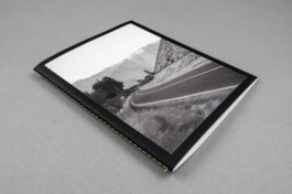 Multinacionales y Comunidades (Book). Valle, Cristian Ordóñez. Photography at Huasco Valley, Atacama, Chile, 2022 Studio Cristian Ordóñez